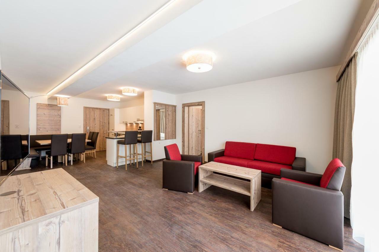 A Casa Saphir Appartement-Hotel ゼルデン エクステリア 写真